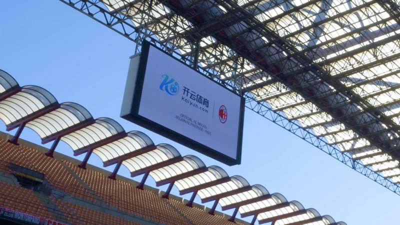 不断制造威